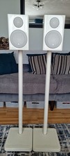 Monitor Audio Radius 90 Bookshelf Speakers and Monitor Audio Stands 