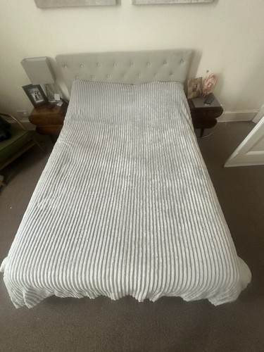 Luxury ribbed plush