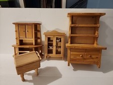 Dolls House Furniture 