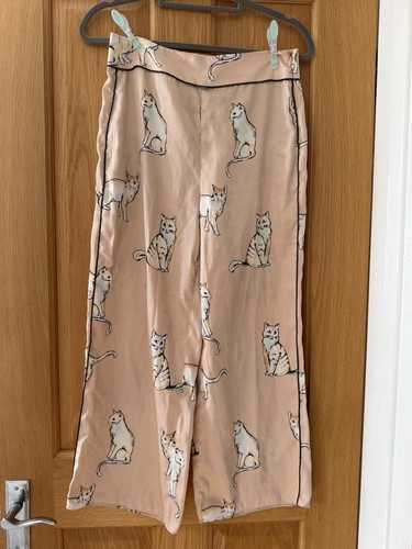 Zara woman cat - wide, leg