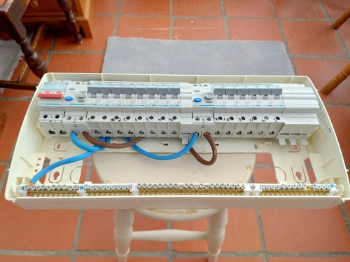 Hager split load - , board