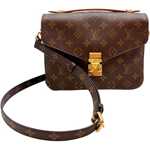 Auth louis vuitton pochette - vuitton,
