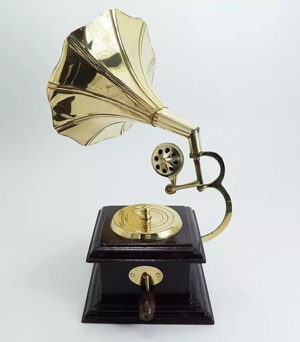Desk top gramophone player - gramophone,