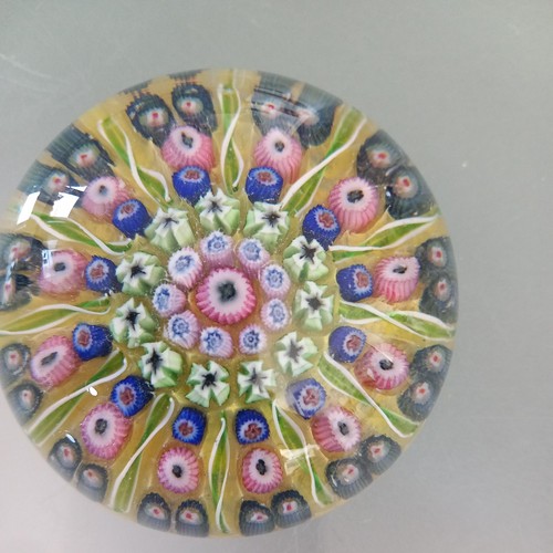 Perthshire 1970s glass - perthshire,