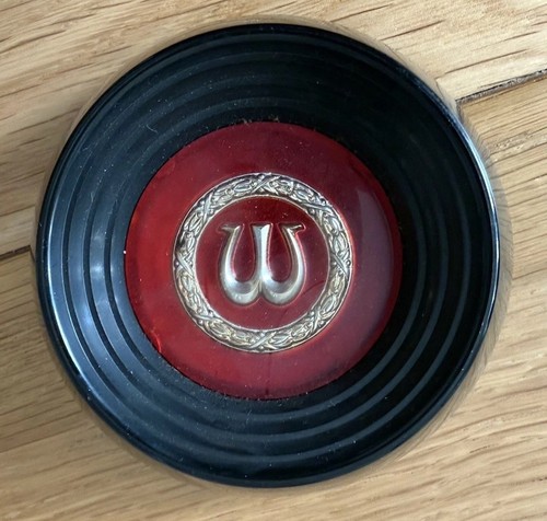 Wolseley horn push badge - push,