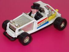 Corgi 259 PENGUIN MOBILE FROM BATMAN (251)