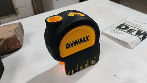 Dewalt dw08 laser plumb - laser, bob