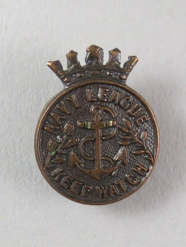 Brass lapel badge navy - brass,