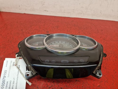 Piaggio mp3 300 speedo - mp3,