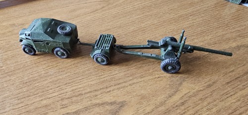 Dinky toys artillery tractor - artillery,