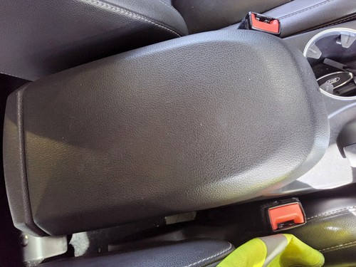 Centre armrest lid - centre,