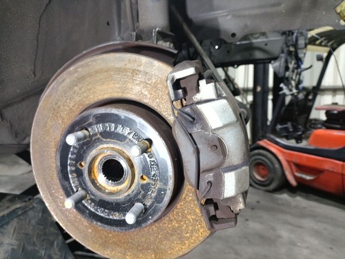 477300d070 front right - 477300d070,