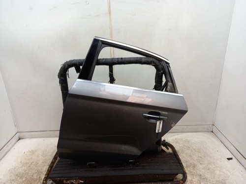 Audi left rear door - a3,