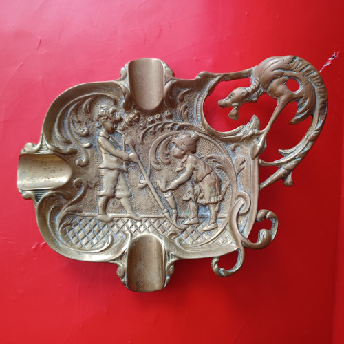 Vintage brass ashtray - , horn