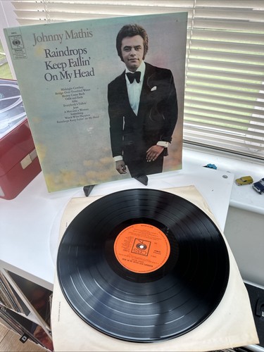 Johnny mathis raindrops - raindrops, keep
