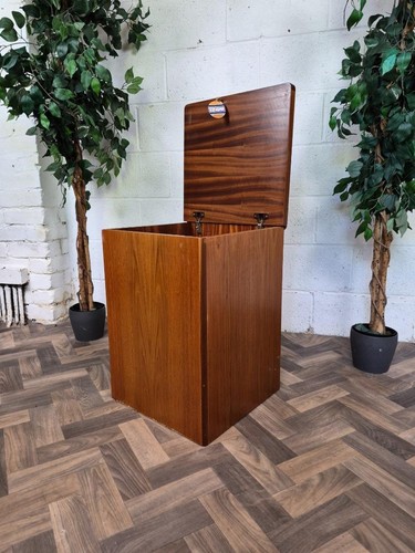 Vintage stag teak - vintage, laundry