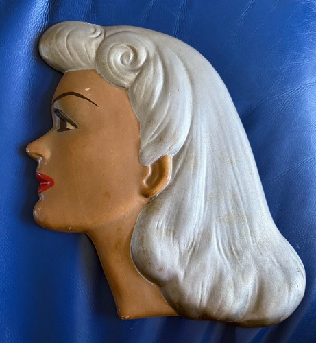 Art deco style lady - style,