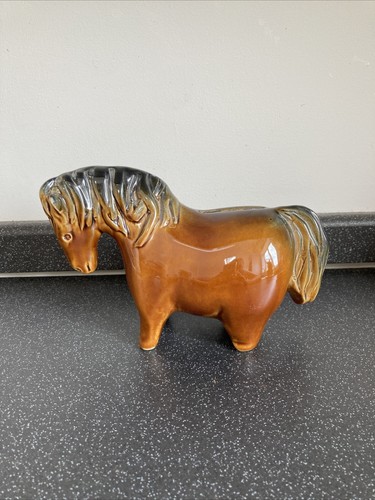 Quail pottery mcm horse - pottery?,