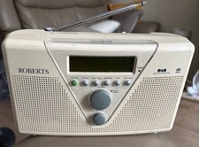 Roberts Duologic DAB/FM RDS Portable Digital Radio Cream Has A Battery Charger 