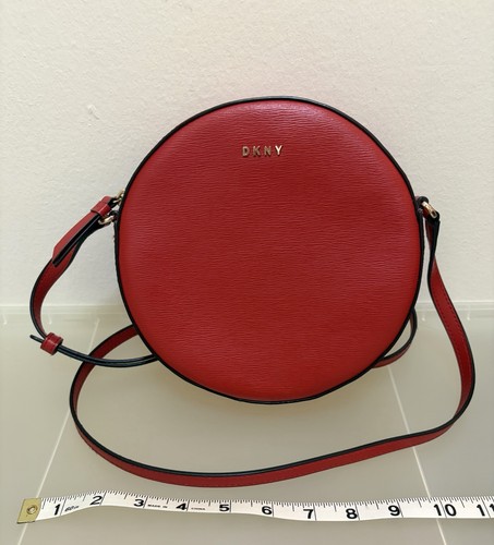 2019 dkny cherry red round - dkny,