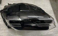 Porsche Taycan o/s Headlight