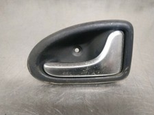 8200028995 front inner door