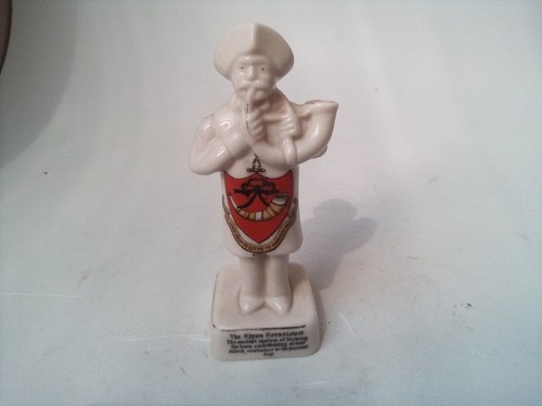 Ripon crested china horn - ,