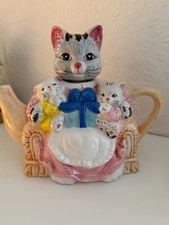 Vintage Collectible Cat