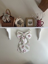 Large decorative bow - , from