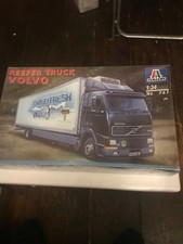Italeri 747 1:24 Reefer Truck model kit