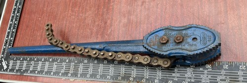 Record 231 chain pipe wrench - record,
