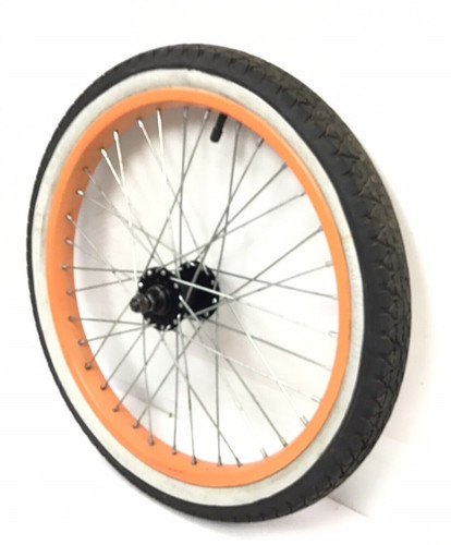 Front bicycle wheel - front,