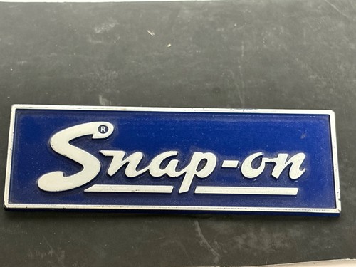 Rare vintage blue 1976 - rare,