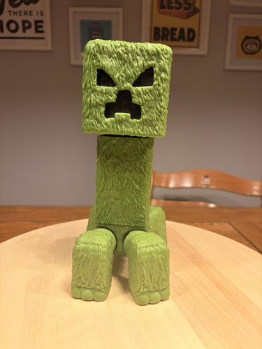 Minecraft movie action - 12",