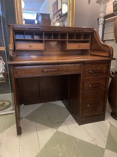 Antique oak three quarter - antique, roll