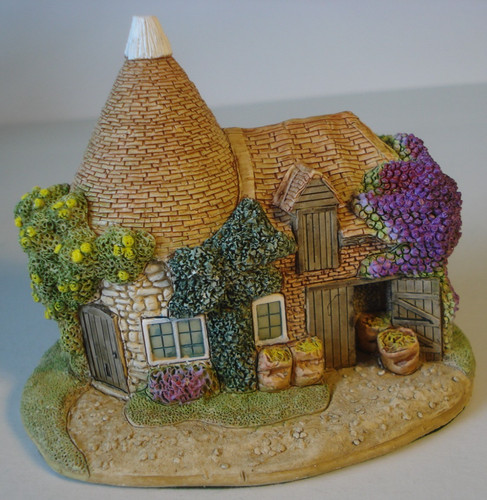 Lilliput lane cottage - lilliput,