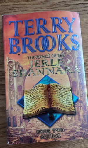 The elf queen shannara - elf,