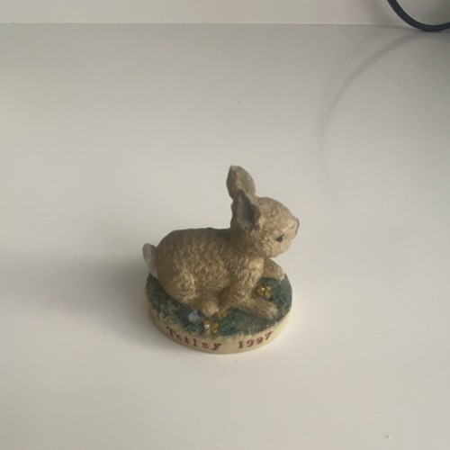 Rabbit ornament figurine - ornament/figurine, on