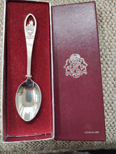 Vintage WASHINGTON CATHEDRAL TEA SPOON in GIFT BOX