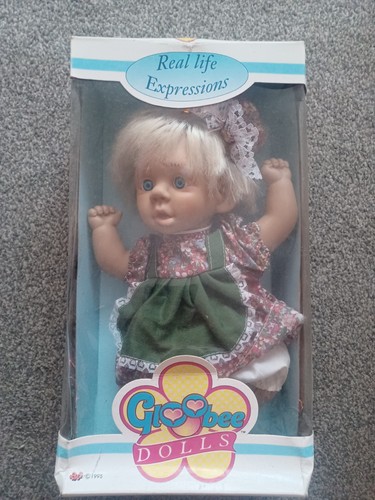 Vintage 1995 globee dolls - vintage,