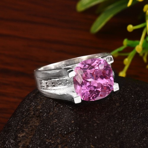 Flawless pink sapphire cushion - pink,