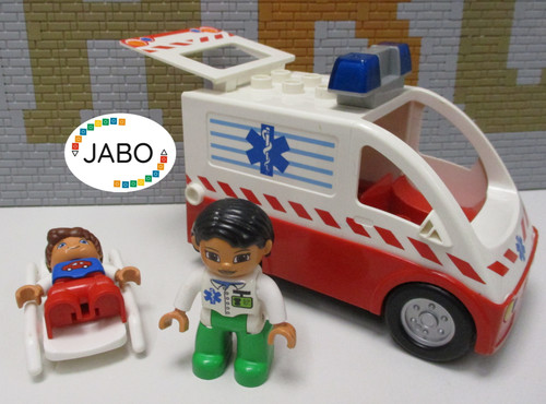 Lego duplo ambulance - (t, 1)
