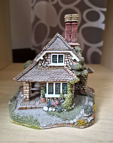 Lilliput lane dial cottage - lilliput,
