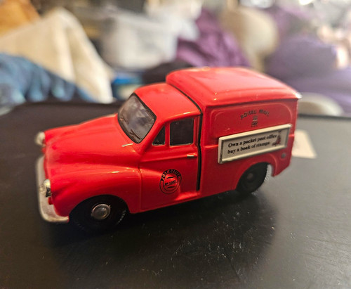 Oxford diecast royal mail - royal, red
