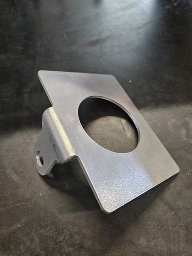 Side mount numberplate - mount, holder