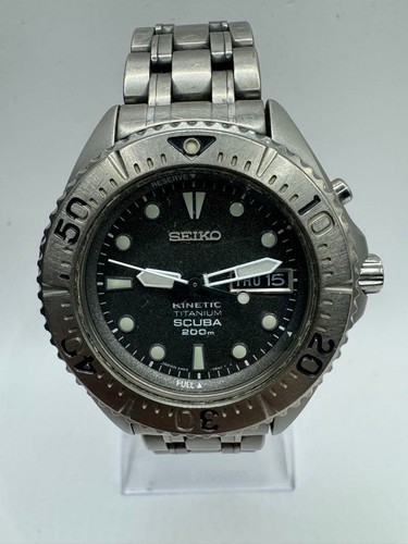 Seiko kinetic titanium - titanium, scjba