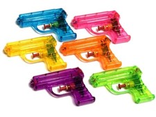 4 x WATER PISTOLS GUNS - KIDS SUMMER TOY GARDEN BEACH HOLIDAY GIFT 11cm