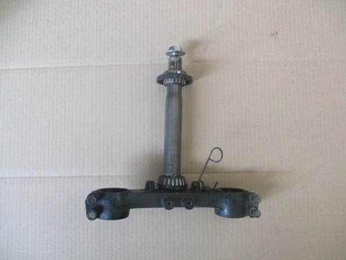 Lower fork tee - lower,