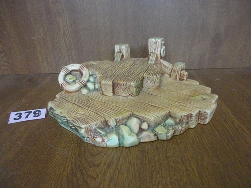 Pendlelfin rabbit figurine - pendlelfin,