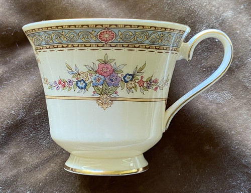 Minton royal doulton - /, ~